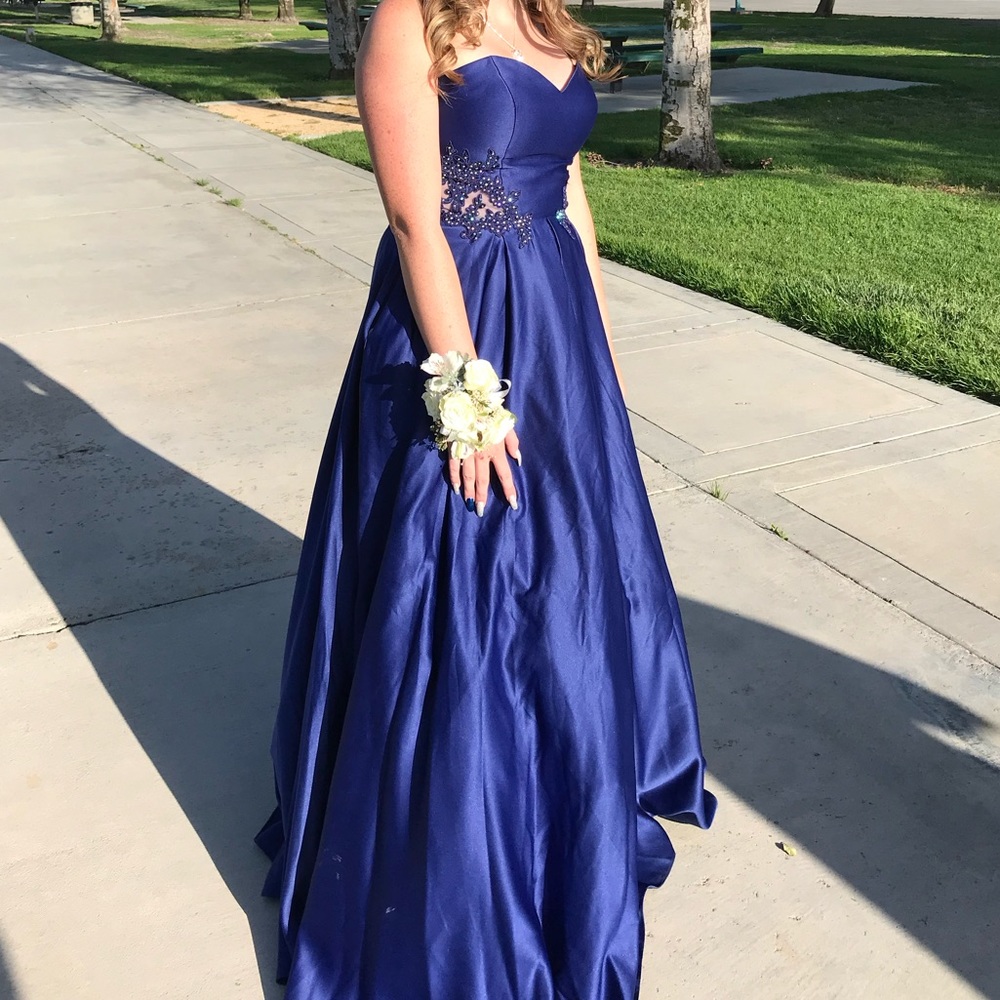 Prom dress